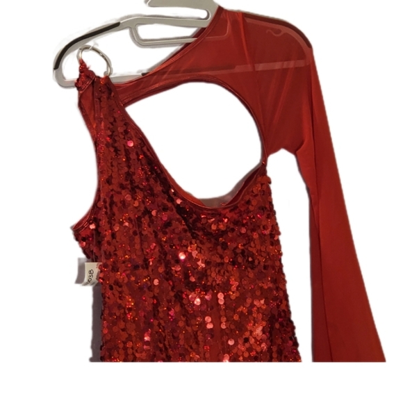 COSTUME striking red sparkly dress, one sleeve, circle connector accent, NWT - Picture 3 of 6